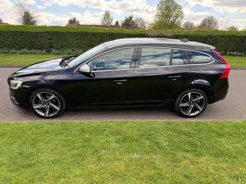 Used Volvo V60 2014 for sale - 78137501: Photo 9