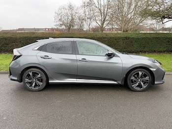 Used Honda Civic 2018 for sale - 78715925: Photo