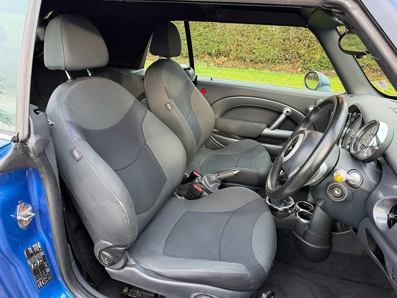 Used MINI Convertible 2007 for sale - 77351169: Photo 18