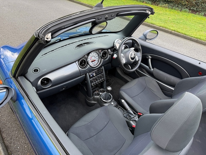 Used MINI Convertible 2007 for sale - 77351169: Photo 21