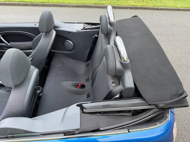 Used MINI Convertible 2007 for sale - 77351169: Photo 22