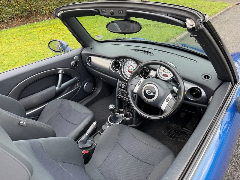 Used MINI Convertible 2007 for sale - 77351169: Photo 25