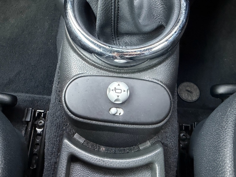 Used MINI Convertible 2007 for sale - 77351169: Photo 30