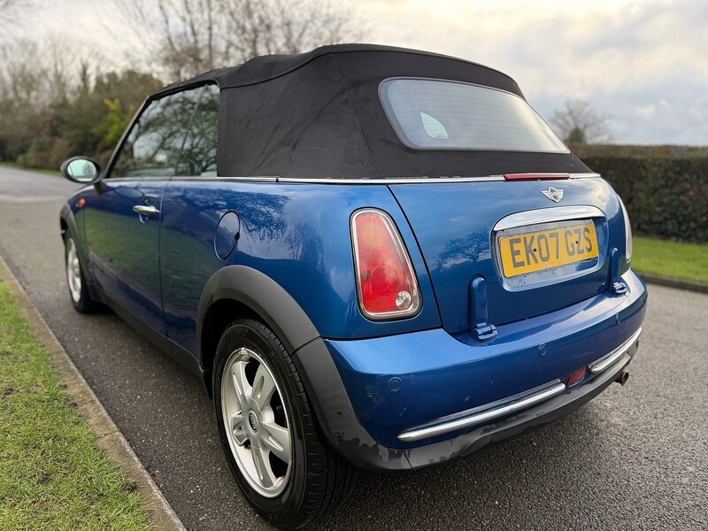 Used MINI Convertible 2007 for sale - 77351169: Photo 40
