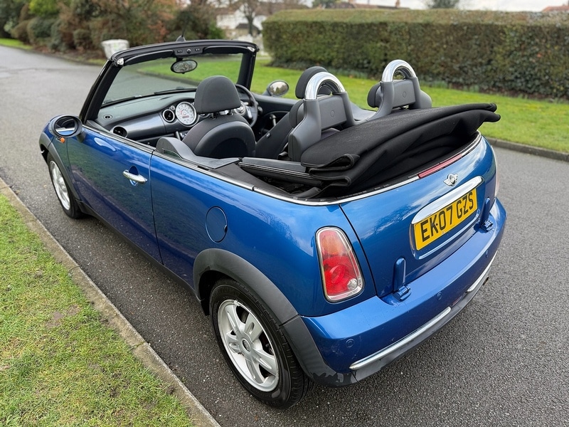 Used MINI Convertible 2007 for sale - 77351169: Photo 5