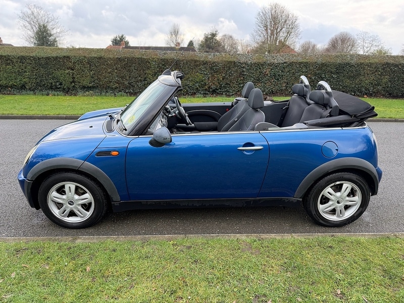Used MINI Convertible 2007 for sale - 77351169: Photo 6