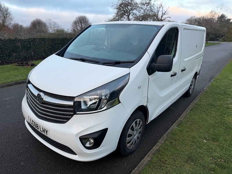 Used Vauxhall Vivaro 2018 for sale - 77164675: Photo 10
