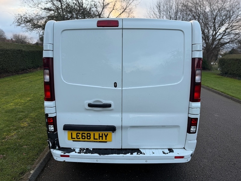 Used Vauxhall Vivaro 2018 for sale - 77164675: Photo 5