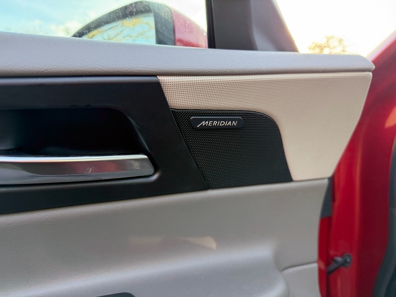 Used Jaguar XE 2016 for sale - 76941680: Photo 30