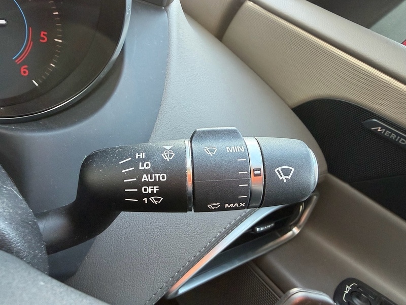 Used Jaguar XE 2016 for sale - 76941680: Photo 37