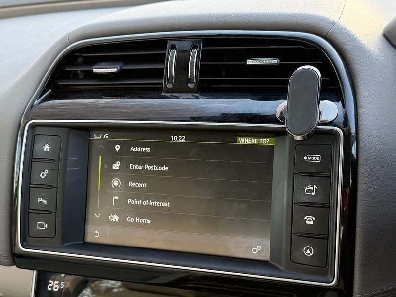 Used Jaguar XE 2016 for sale - 76941680: Photo 47