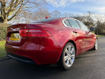 Used Jaguar XE 2016 for sale - 76941680: Photo
