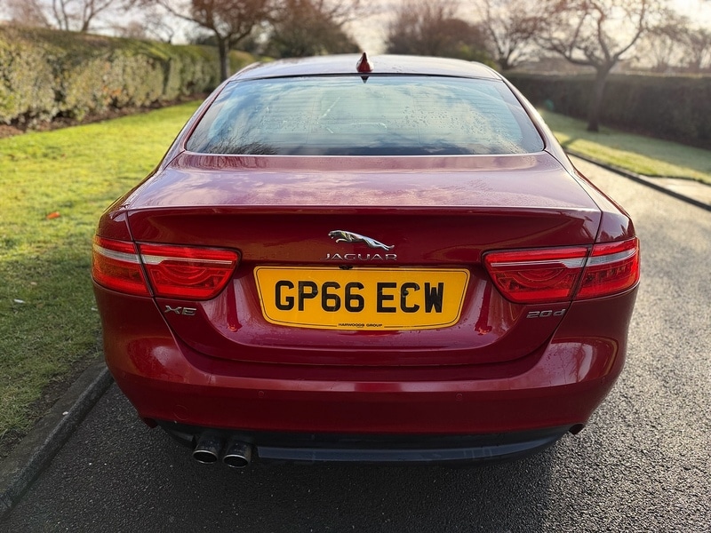 Used Jaguar XE 2016 for sale - 76941680: Photo 5