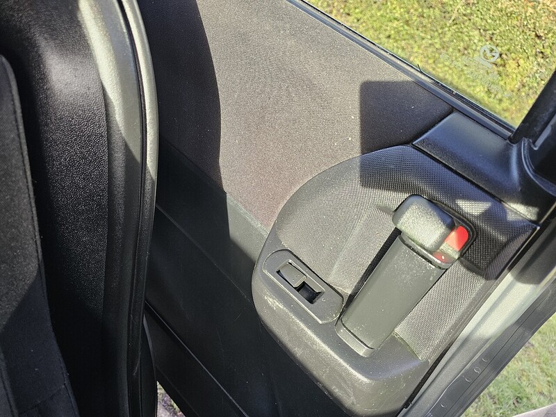 Used Mazda Mazda5 2011 for sale - 77140276: Photo 36