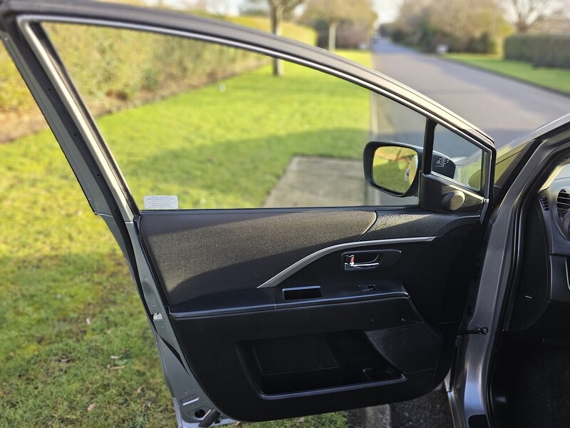 Used Mazda Mazda5 2011 for sale - 77140276: Photo 42