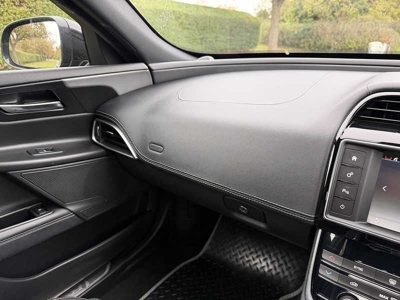 Used Jaguar XE 2016 for sale - 76497001: Photo 43