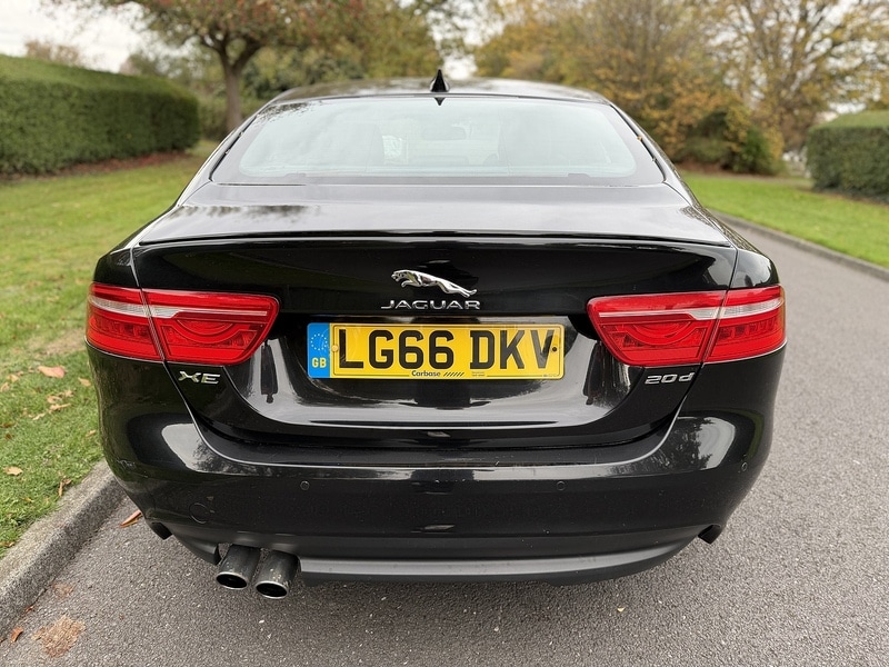 Used Jaguar XE 2016 for sale - 76403219: Photo 5