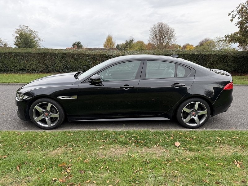 Used Jaguar XE 2016 for sale - 76403219: Photo 9