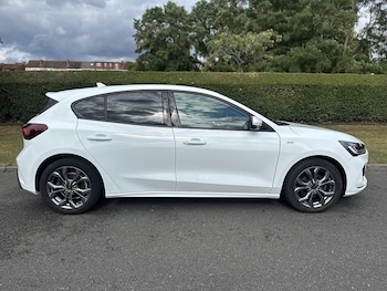 Used Ford Focus 2022 for sale - 75728058: Photo