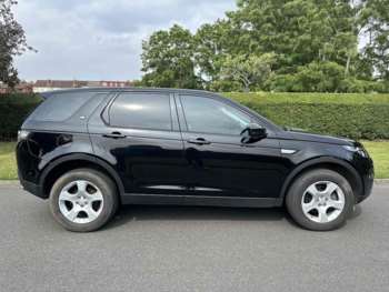 Used Land Rover Discovery Sport 2017 for sale - 74904430: Photo