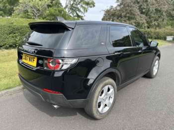 Used Land Rover Discovery Sport 2017 for sale - 74904430: Photo