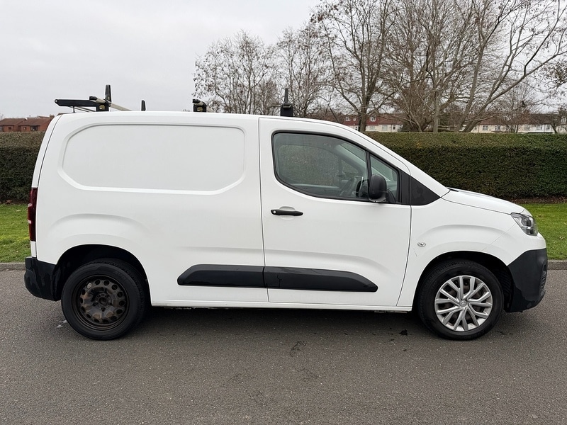 Used Citroen Berlingo 2020 for sale - 77164677: Photo 2