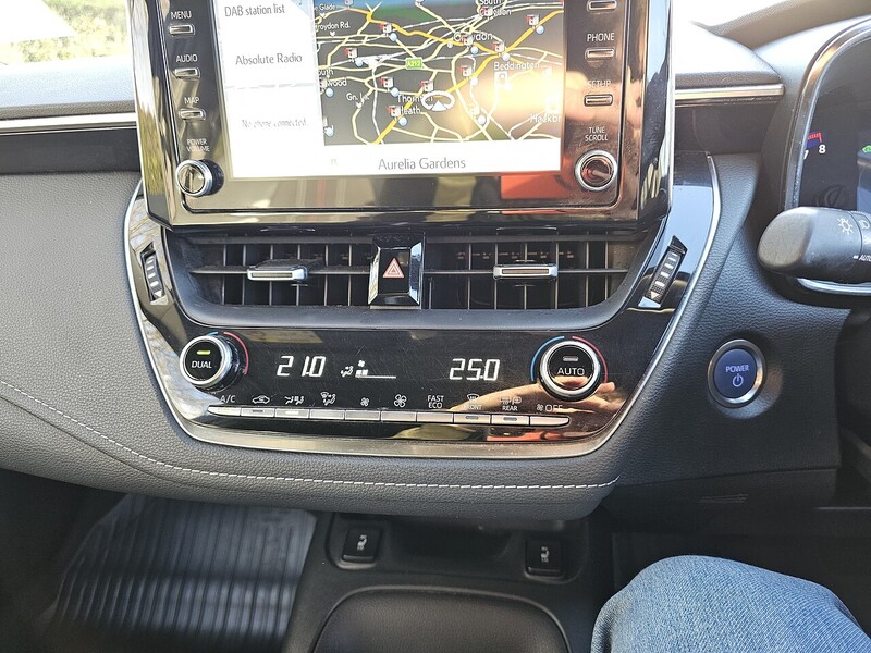 Used Toyota Corolla 2020 for sale - 76747978: Photo 18