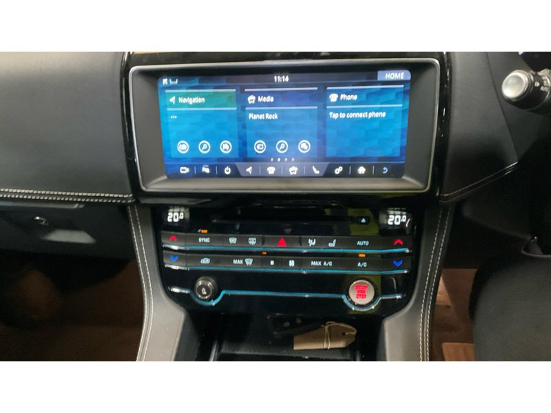 Used Jaguar F-Pace 2019 for sale - 78207385: Photo 9