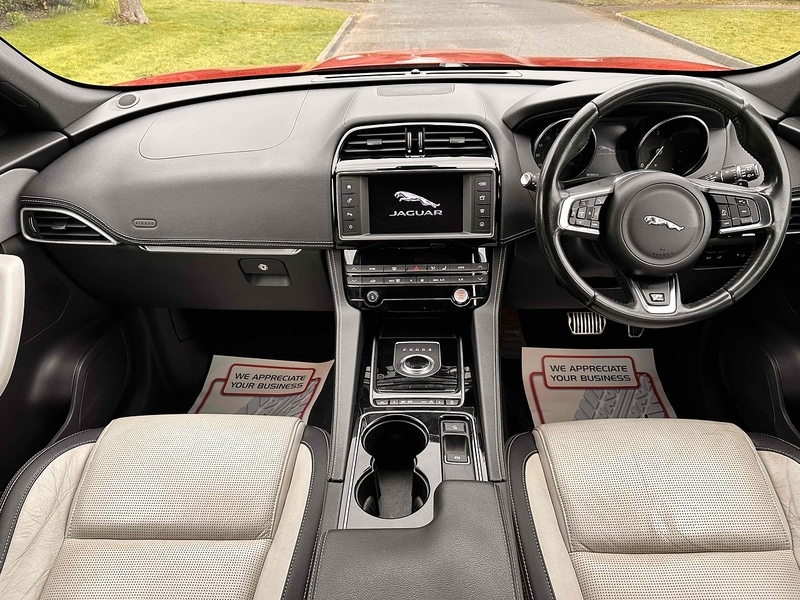 Used Jaguar F-Pace 2016 for sale - 77617810: Photo 15