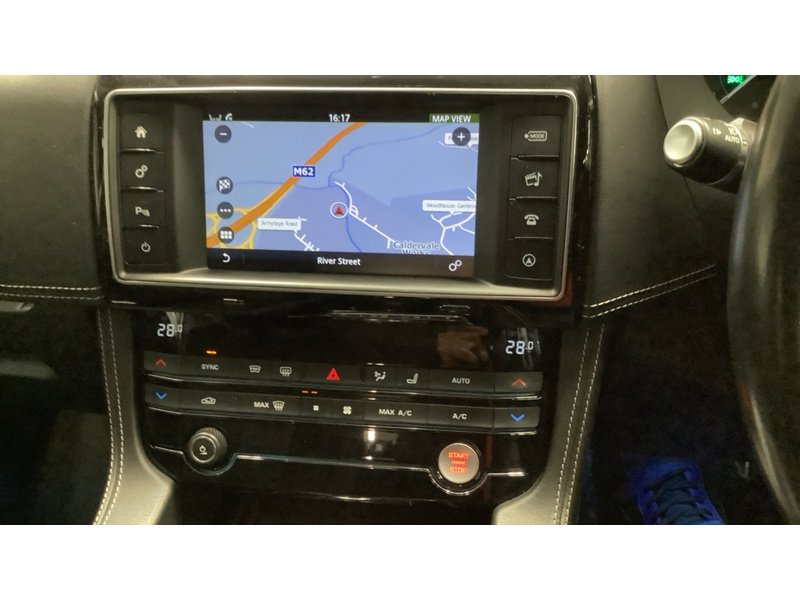 Used Jaguar F-Pace 2017 for sale - 78010856: Photo 11