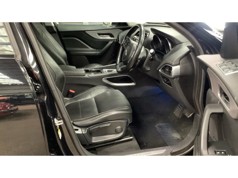 Used Jaguar F-Pace 2017 for sale - 78010856: Photo 7