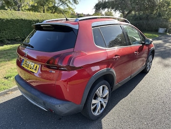 Used Peugeot 2008 2016 for sale - 79435387: Photo