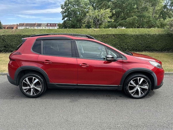 Used Peugeot 2008 2017 for sale - 75037361: Photo 2