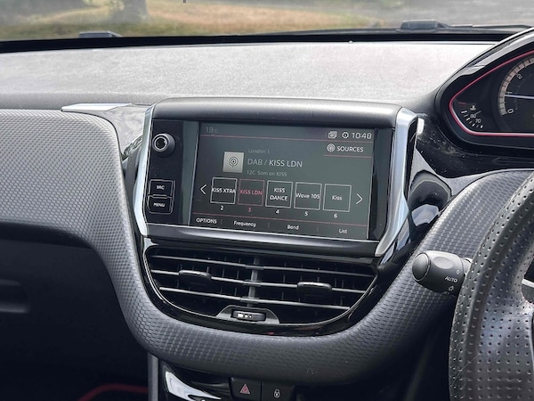 Used Peugeot 2008 2017 for sale - 75037361: Photo 33