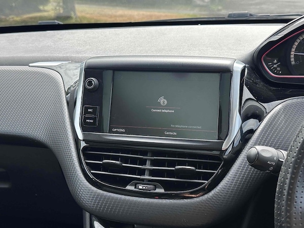 Used Peugeot 2008 2017 for sale - 75037361: Photo 34