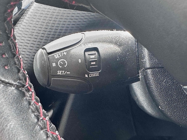 Used Peugeot 2008 2017 for sale - 75037361: Photo 40