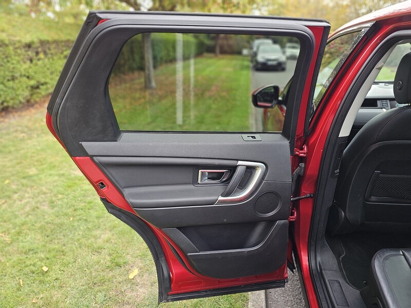 Used Land Rover Discovery Sport 2016 for sale - 76298538: Photo 48
