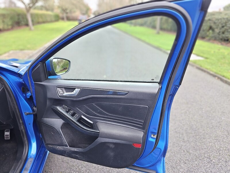 Used Ford Focus 2019 for sale - 76932147: Photo 32