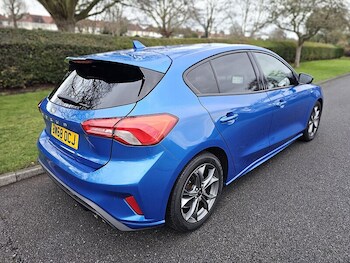 Used Ford Focus 2019 for sale - 76932147: Photo