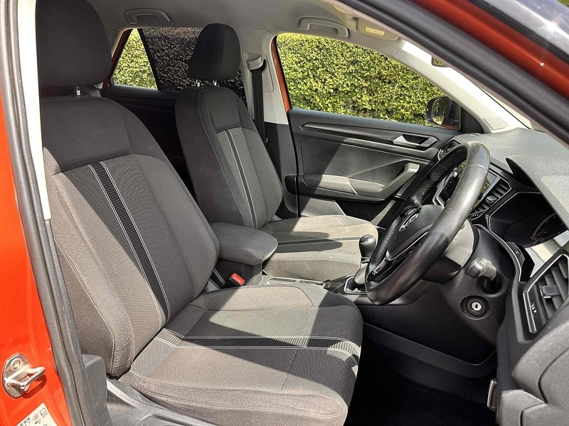 Used Volkswagen T-Roc 2019 for sale - 76496996: Photo 22