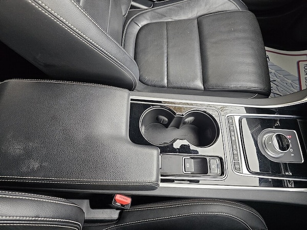 Used Jaguar XE 2015 for sale - 76298536: Photo 21