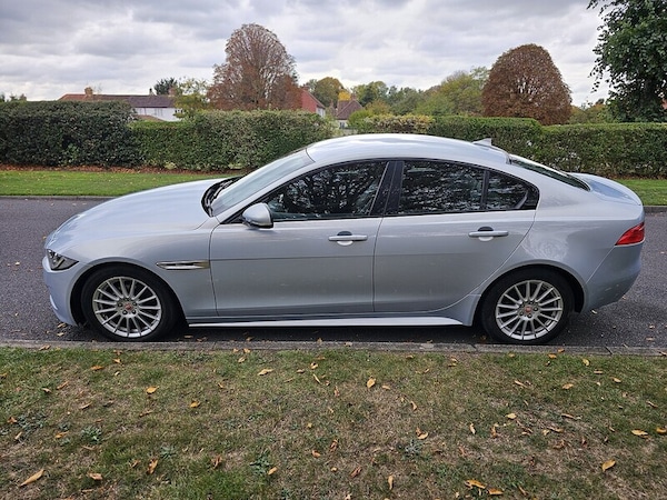Used Jaguar XE 2015 for sale - 76298536: Photo 7