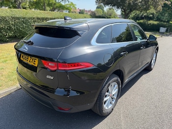 Used Jaguar F-Pace 2018 for sale - 78715068: Photo