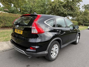 Used Honda CR-V 2018 for sale - 79850992: Photo