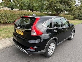 Used Honda CR-V 2018 for sale - 79850992: Photo
