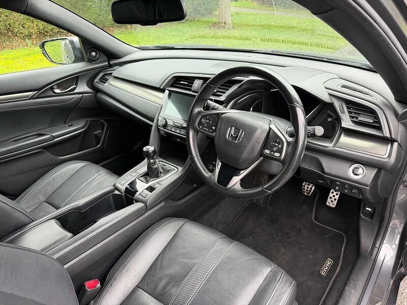 Used Honda Civic 2018 for sale - 77430966: Photo 23