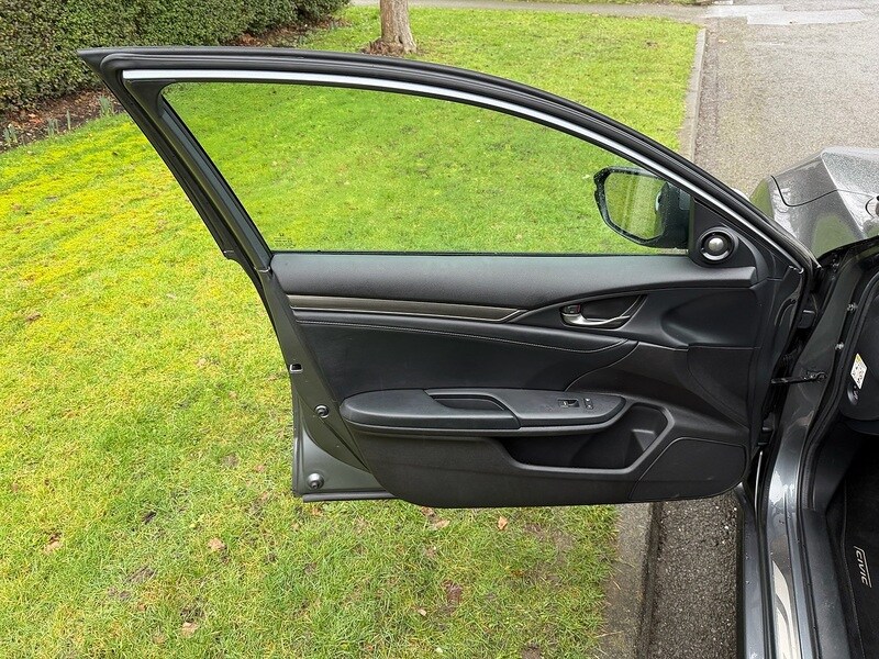 Used Honda Civic 2018 for sale - 77430966: Photo 25