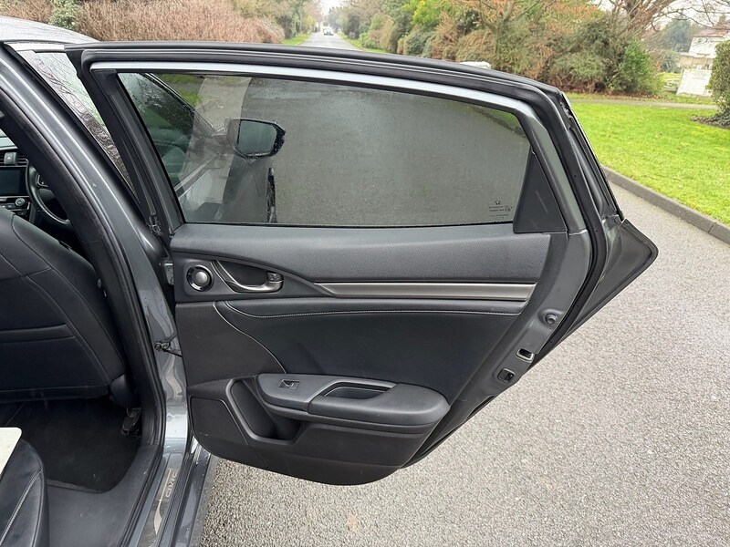 Used Honda Civic 2018 for sale - 77430966: Photo 27