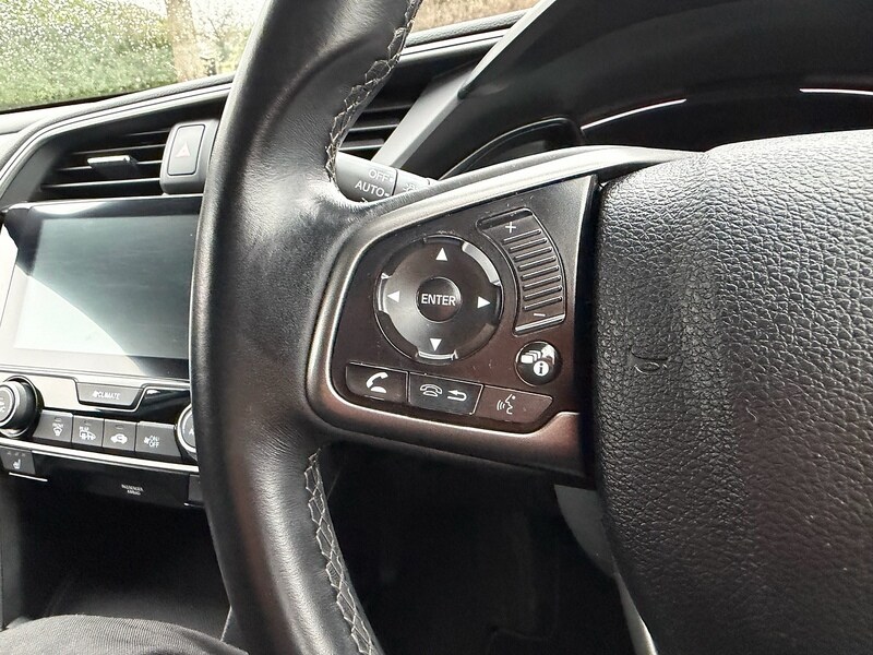 Used Honda Civic 2018 for sale - 77430966: Photo 37