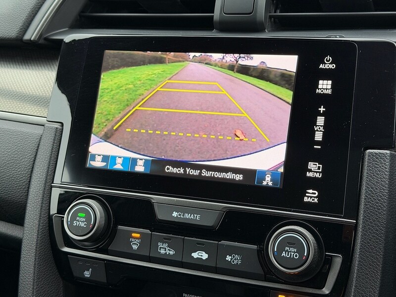 Used Honda Civic 2018 for sale - 77430966: Photo 48